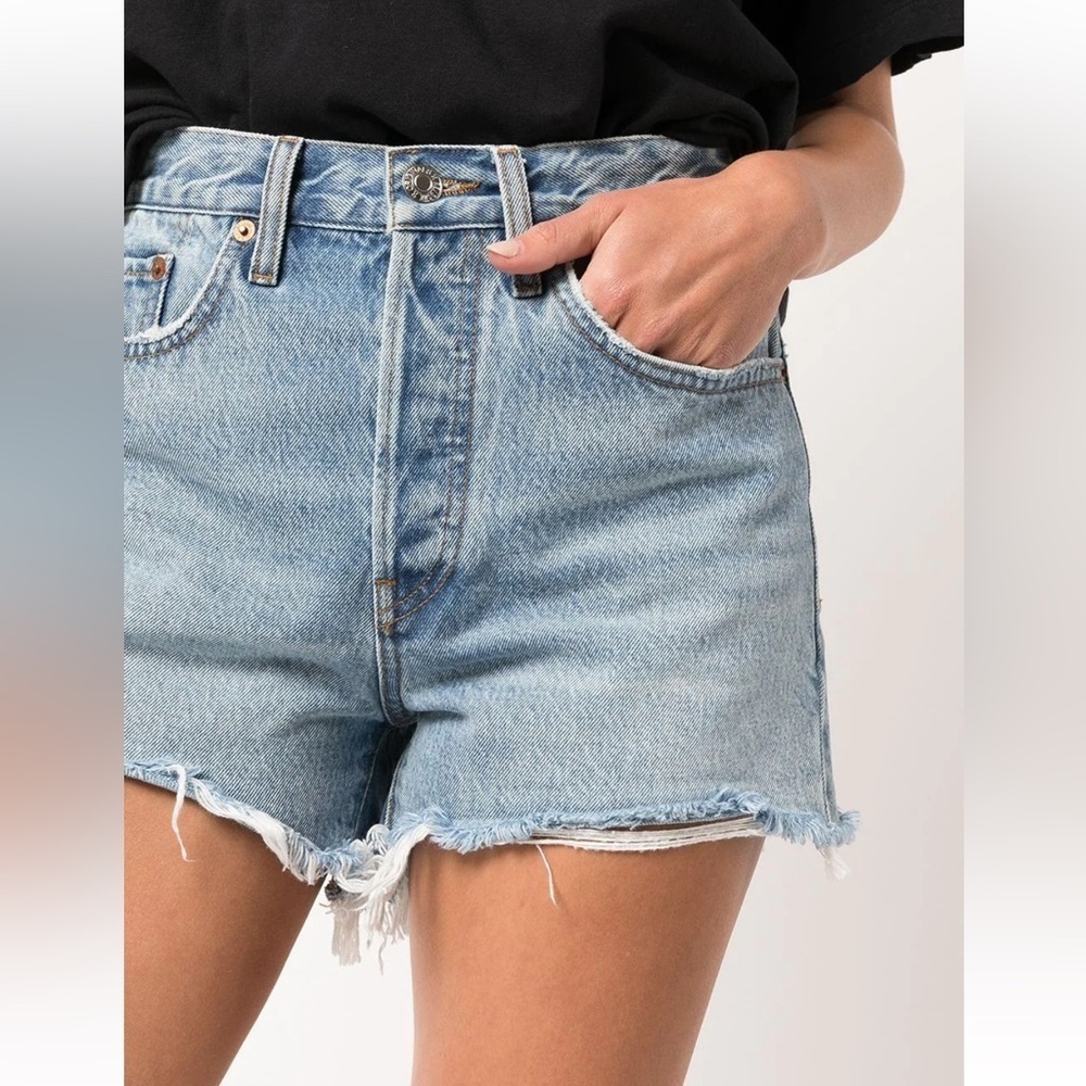 RE/DONE 70s High-Rise Denim 60s Faded Blue Jean Cut Off Frayed Hem Shorts EUC 24